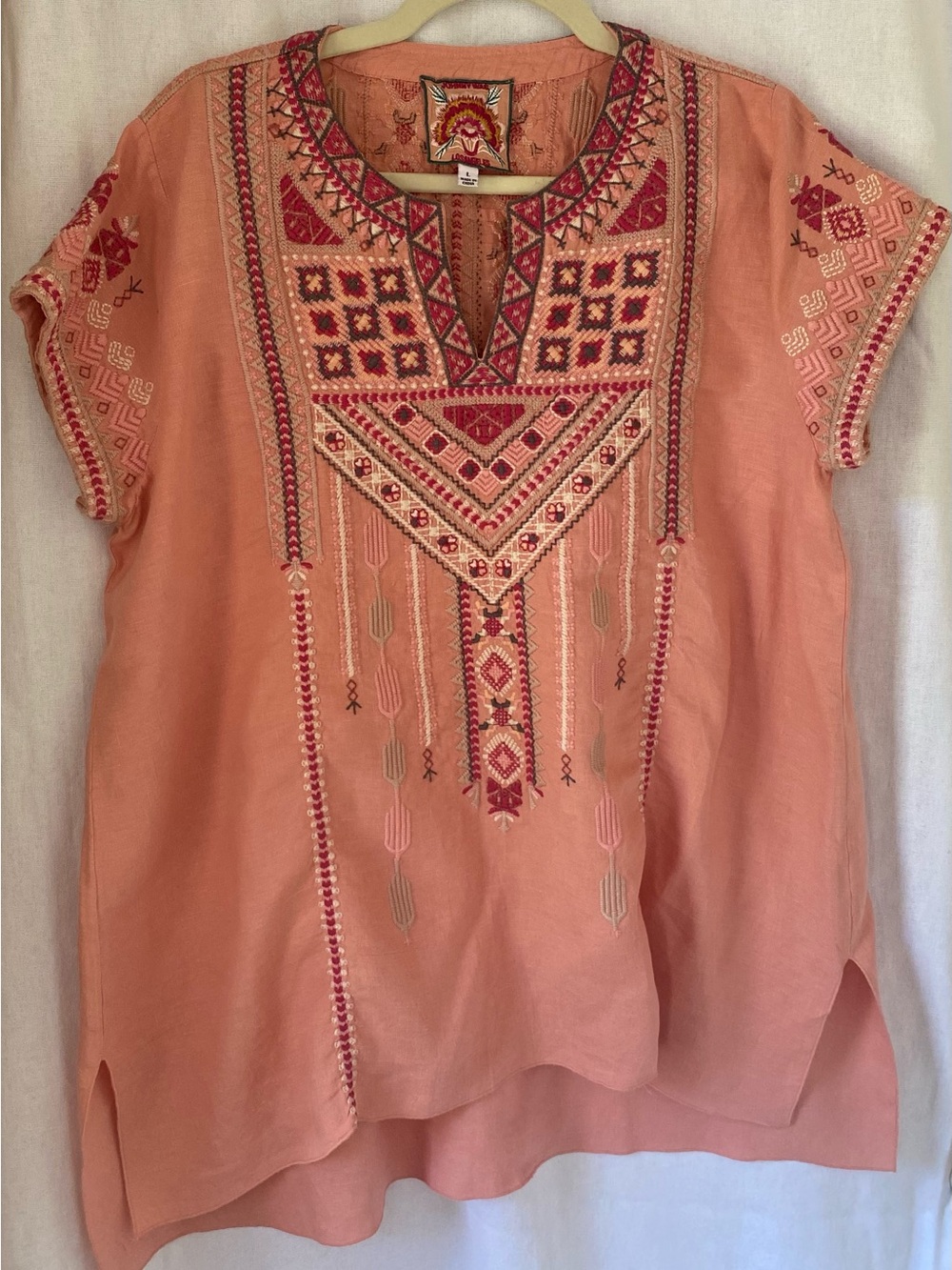 NWOT Johnny Was Sabriya Boho Drape
Linen Top in a soft peach/pink hue size L